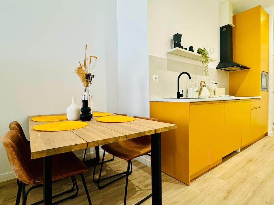 New Industrial Design Flat In Russafa Soho Appartement Valencia Buitenkant foto